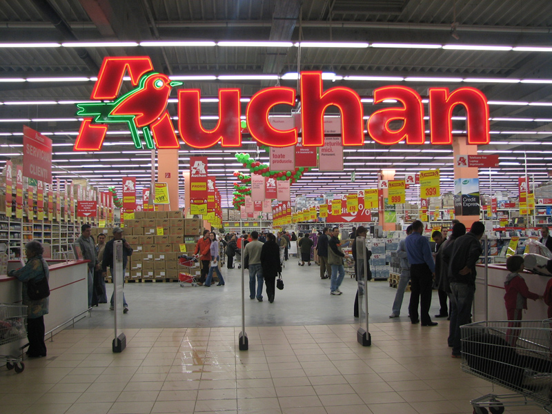 Auchan Napoli sarà aperto giovedì grasso 12 febbraio 2015?