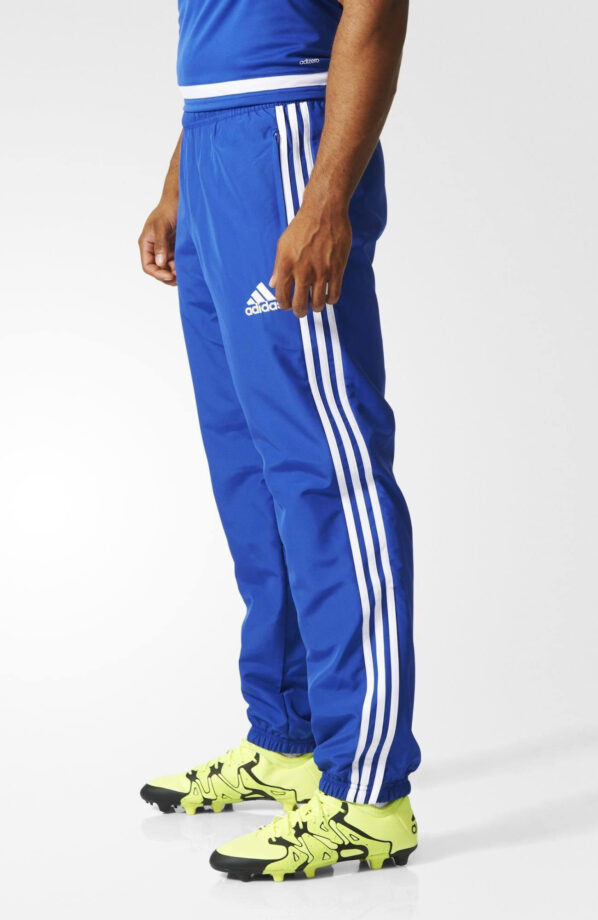 tuta adidas azzurra