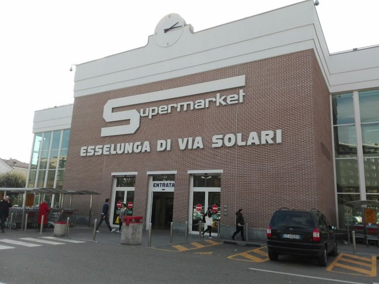 Esselunga Via Solari