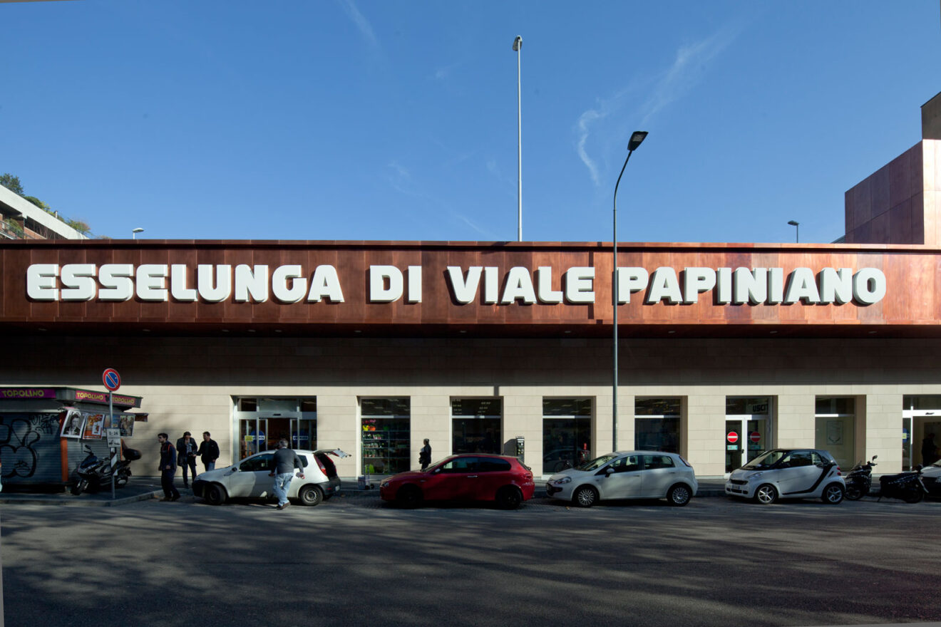 Esselunga Viale Papiniano Milano