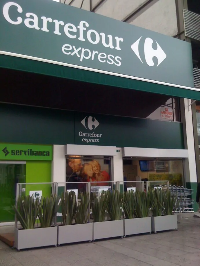 Carrefour Express di Via Pergolesi a Monza