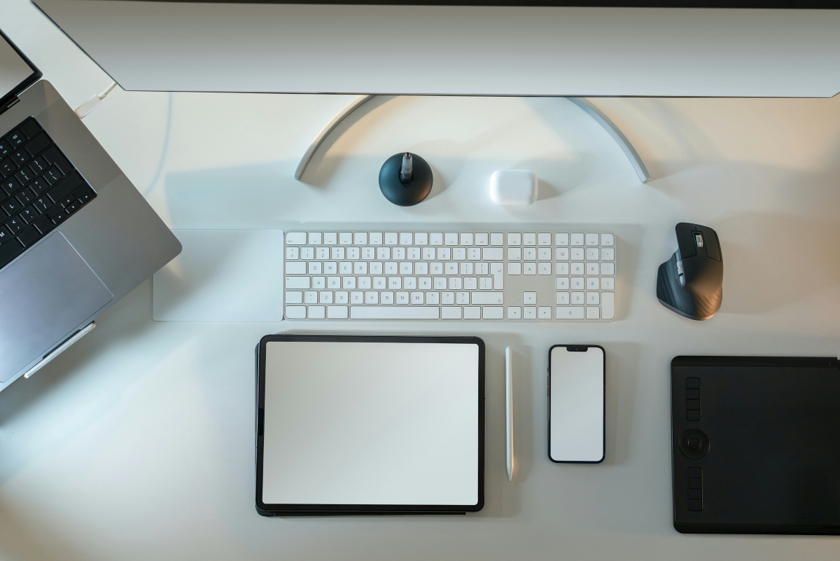 jakub zerdzicki roop0tkgfb8 unsplash